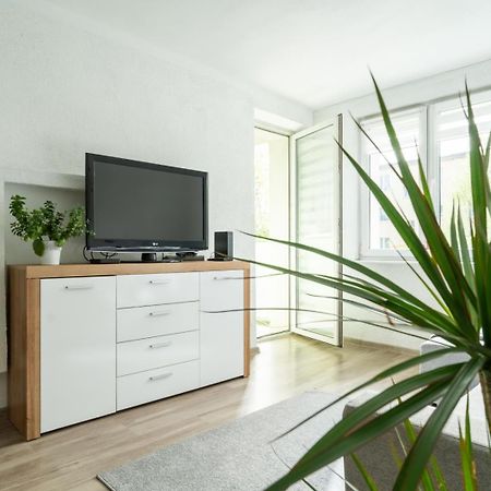 ילנייה גורה Apartament Gold - 2 Osobne Sypialnie Z Balkonem - Spaceapart מראה חיצוני תמונה