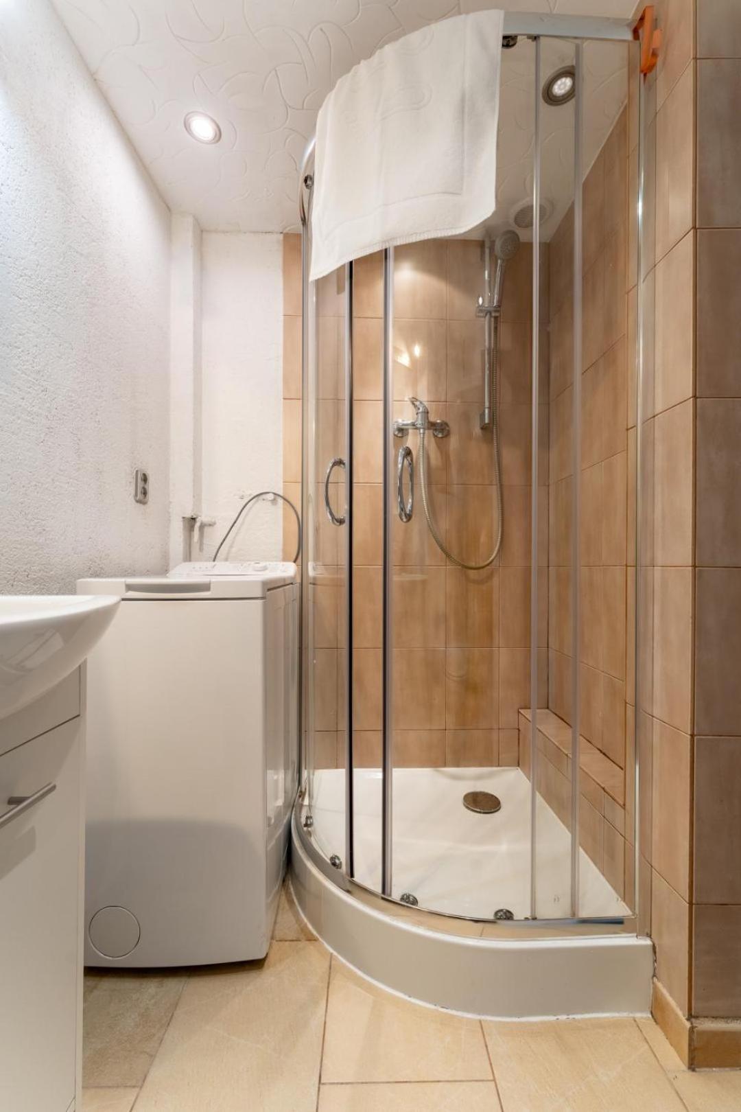 ילנייה גורה Apartament Gold - 2 Osobne Sypialnie Z Balkonem - Spaceapart מראה חיצוני תמונה
